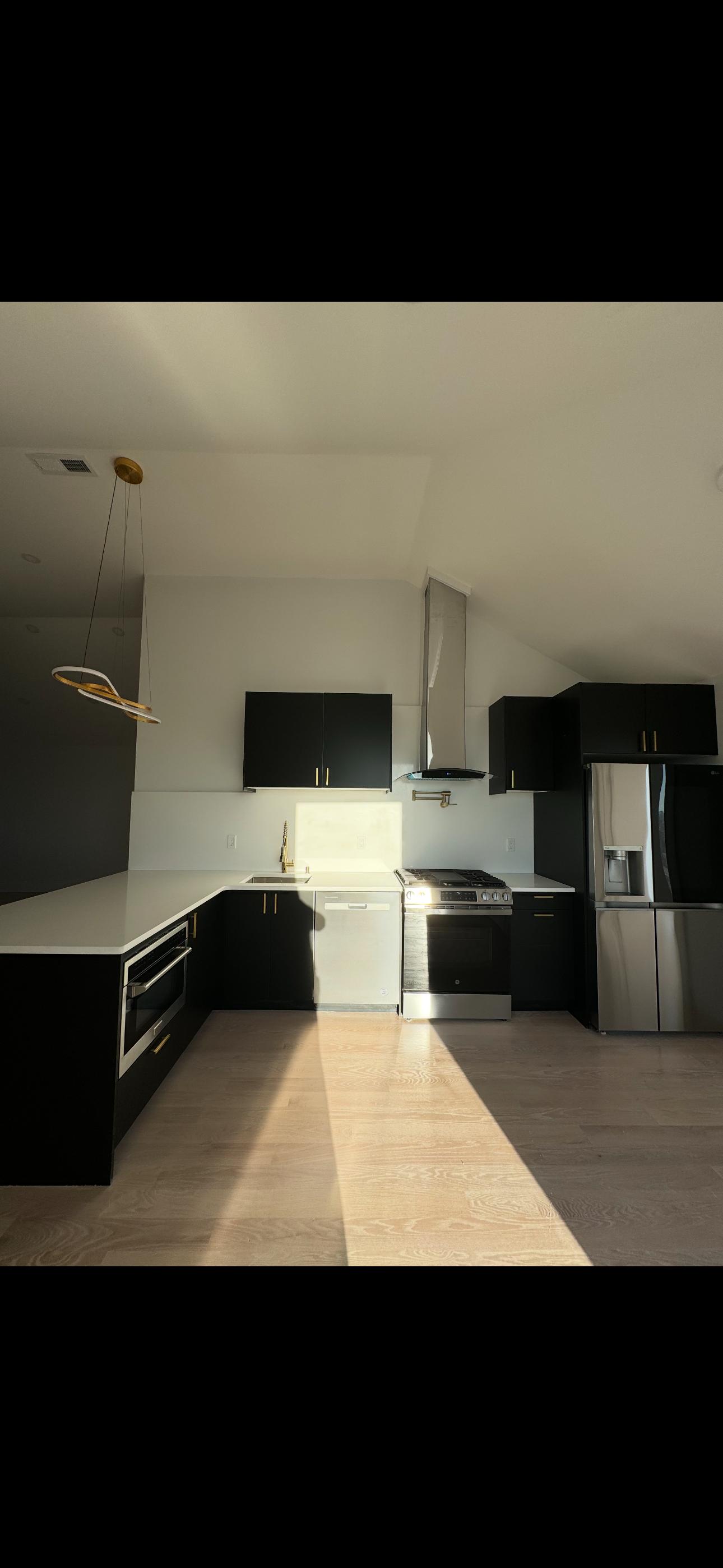 Renovation detail work — Elite Contractors LLC project in Cambridge MA